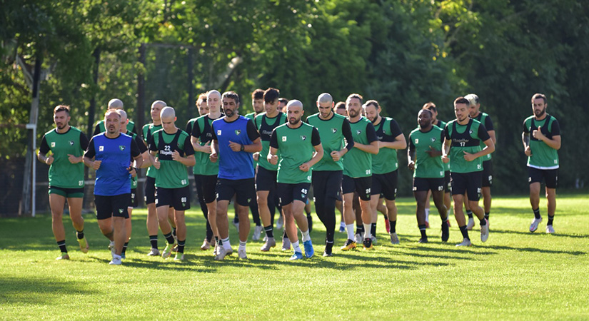 Denizlispor yeni sezon öncesi güç depoluyor