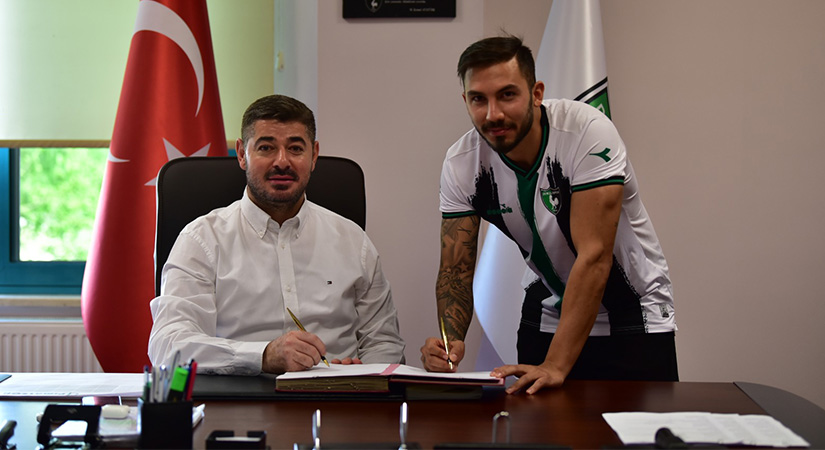 Emre Sağlık, Denizlispor ile yola devam ediyor