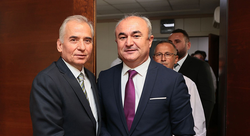 MHP İl Teşkilatı’ndan Başkan Zolan’a tam kadro ziyaret