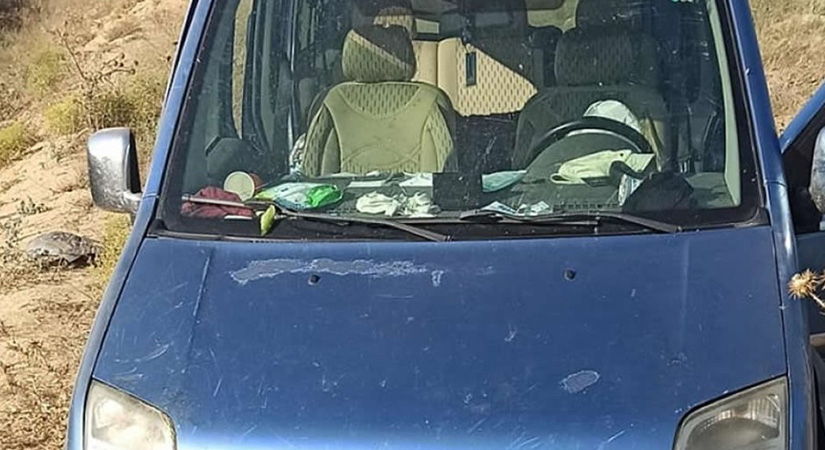 Denizli’de otomobil şarampole savruldu 2 yaralı